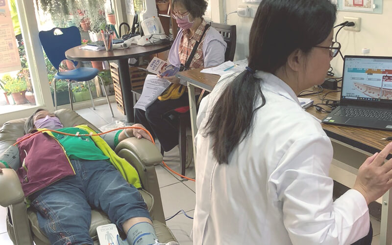 全能銀色樂活關懷協會血管健康檢測活動_健康諮詢服務